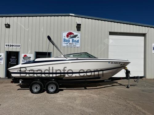 Regal 2200 Bowrider tekniske specifikationer og anmeldelser